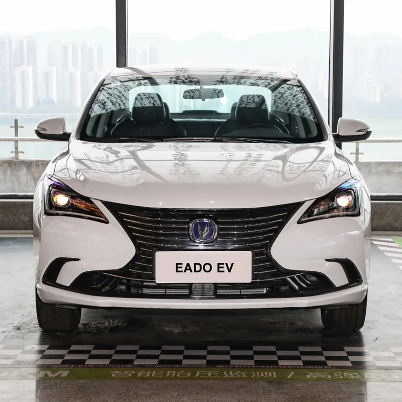 Оптовая продажа Changan EADO EV460 ZH 4-дверный 5-местный двигатель 145 км/ч 2wd 365 км 4-х колесный автомобиль новый Электромобиль электромобиль