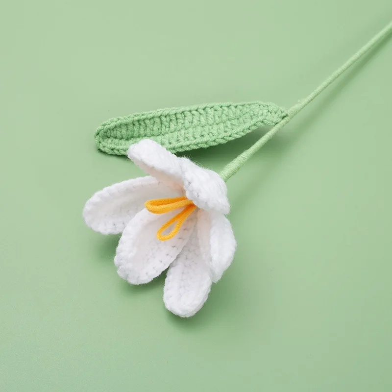 Home Decoration Hand Made Knitted Flowers Handmade Artificial Crochet Tulip Flowers For Bouquet