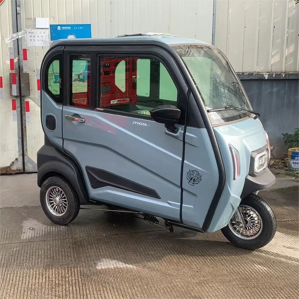 Popular 3 Wheel Tuk Tuk Car Powerfully Touring Bus Tricycle for Passenger