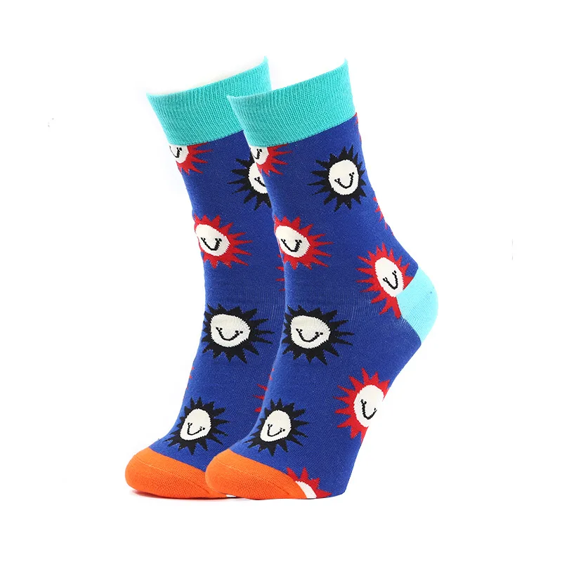 Selling well all over the world sustainable women smile funny socks