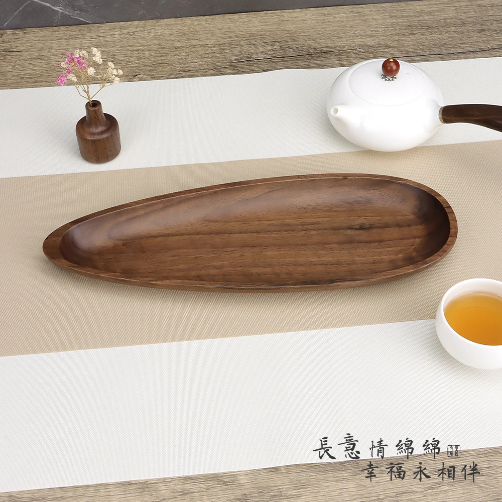 The surface of the snack tray of melon seed walnut fruit tray is coated with food grade environment-friendly silicone coating