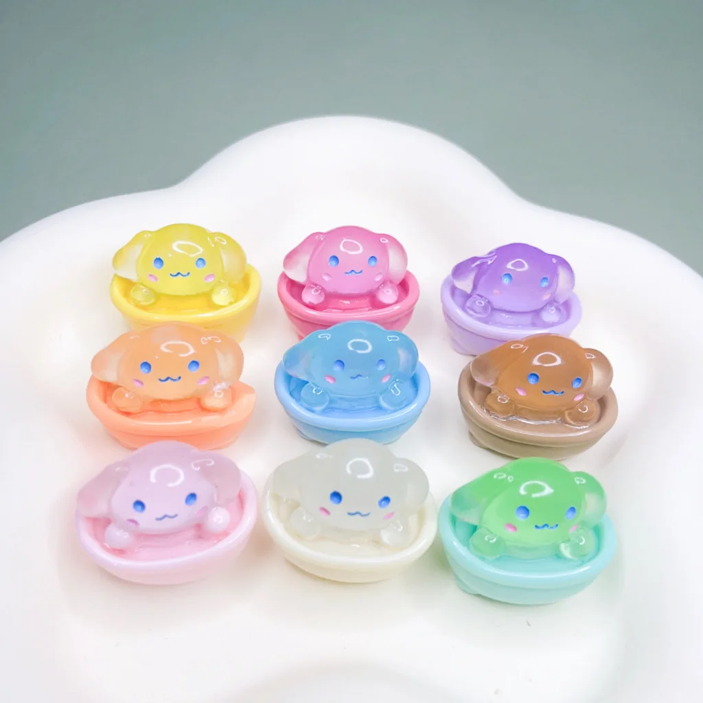 New 3D Big Eared Dog Cartoon Luminous Resin Charms Glow In Dark Resin Pendant  for Decoration