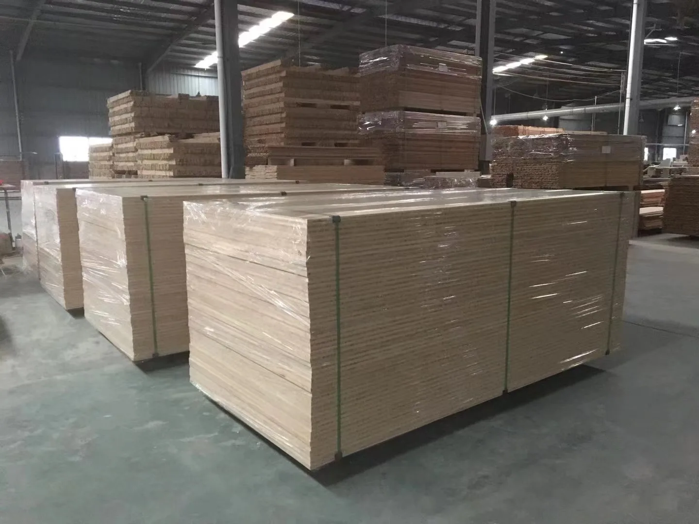 Greezu custom thickness 3- 45mm bamboo furniture panel Bamboo Ply board Natural bambu panels  laminated Bamboo plywood sheet