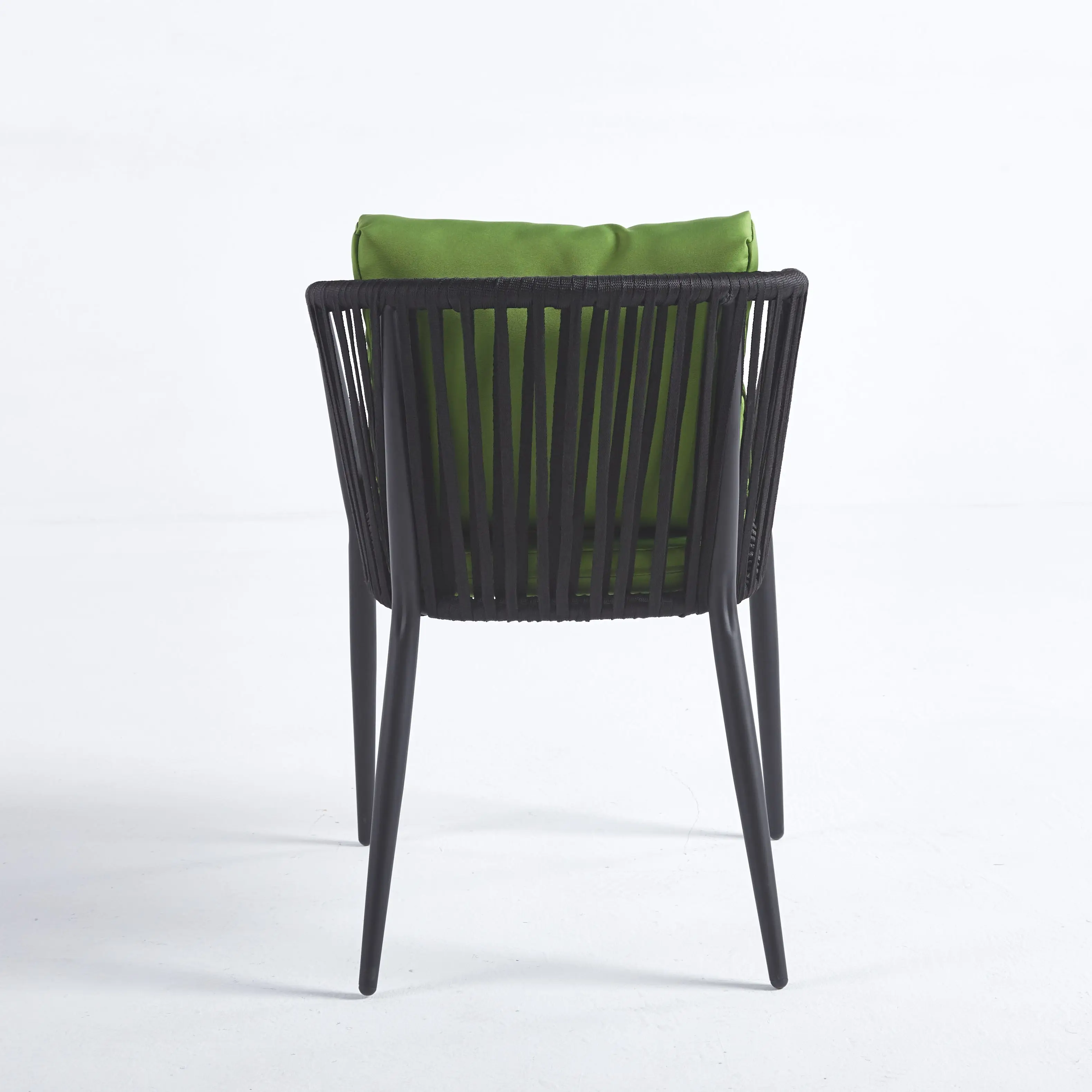 2023 hotsell woven rope outdoor stackable wholesale iron frame metal patio cafe garden dining chair with waterproof cushion