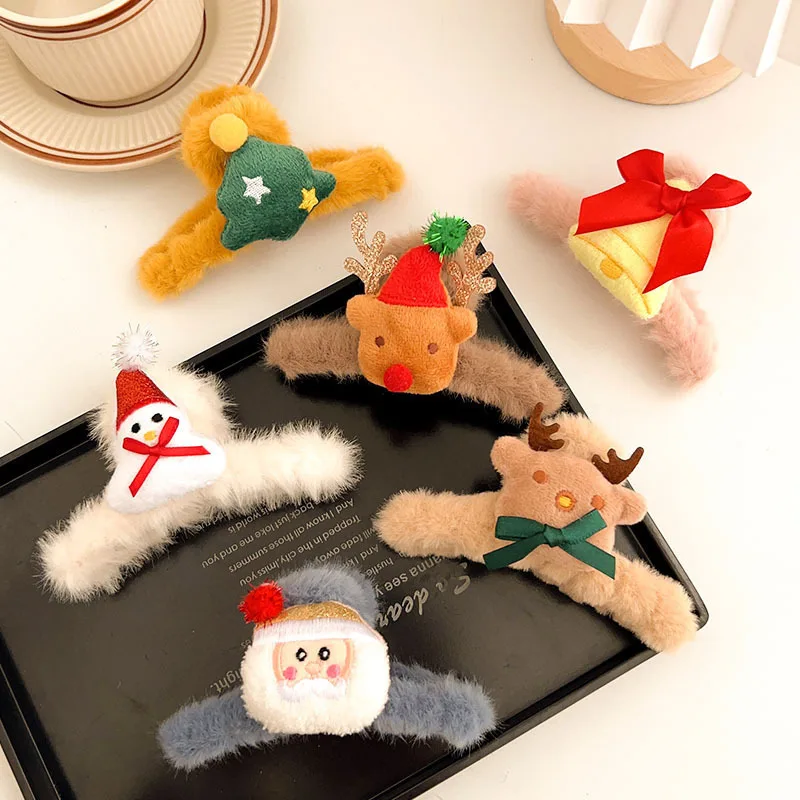 Dowell Christmas Fluffy Autumn And Winter Handmade Wool Crochet Hair Clip
