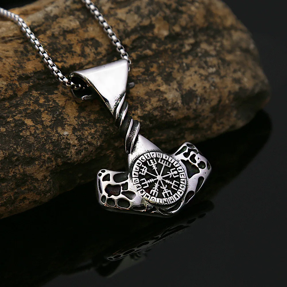Creativity Simple Jewelry Accessories Wholesale round Pendant Men Popular Vintage Gift Pirate Anchor hollow Necklace