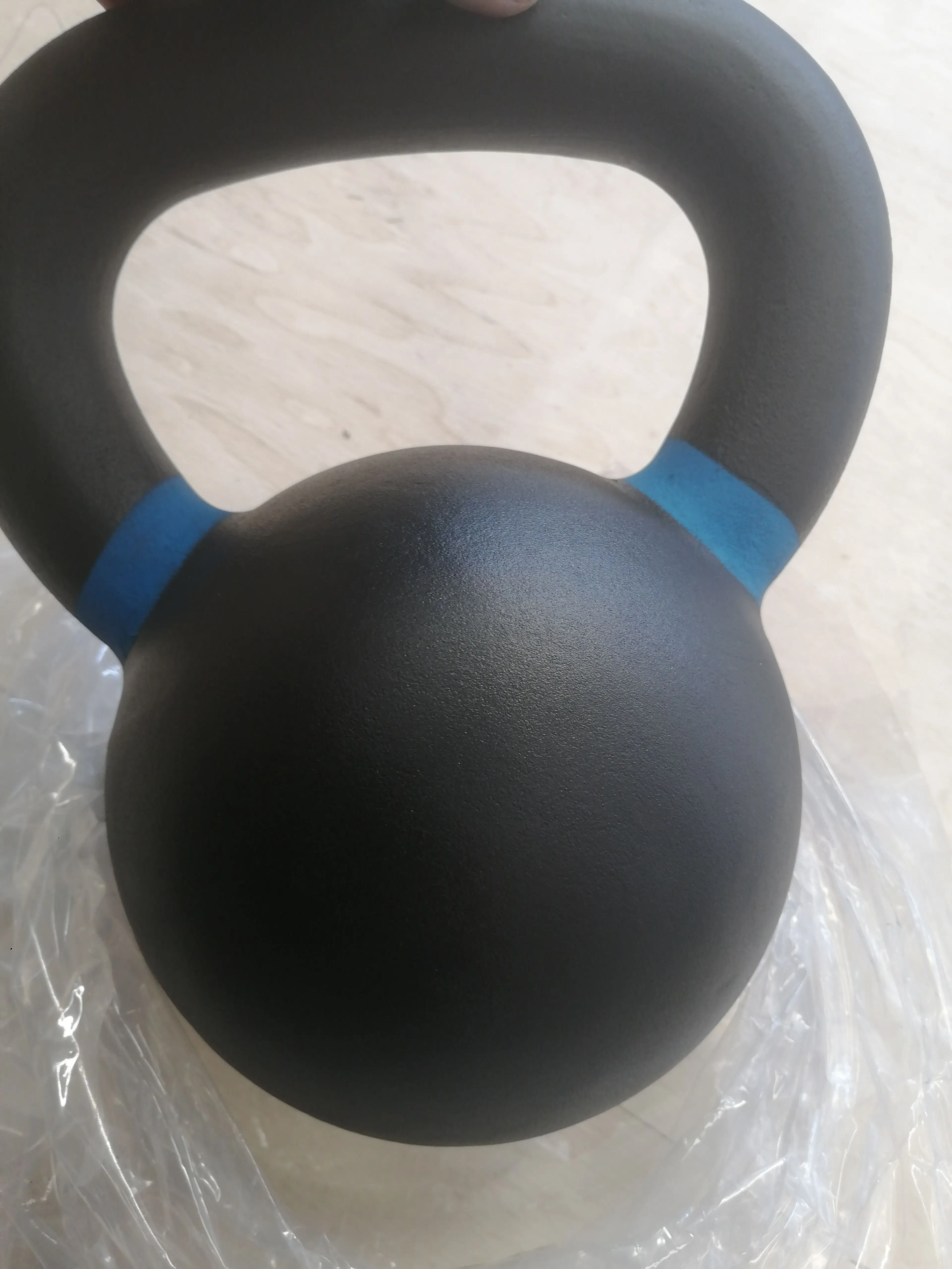 factory directly supply black powder coated cast iron kettlebell /  fitness equipment