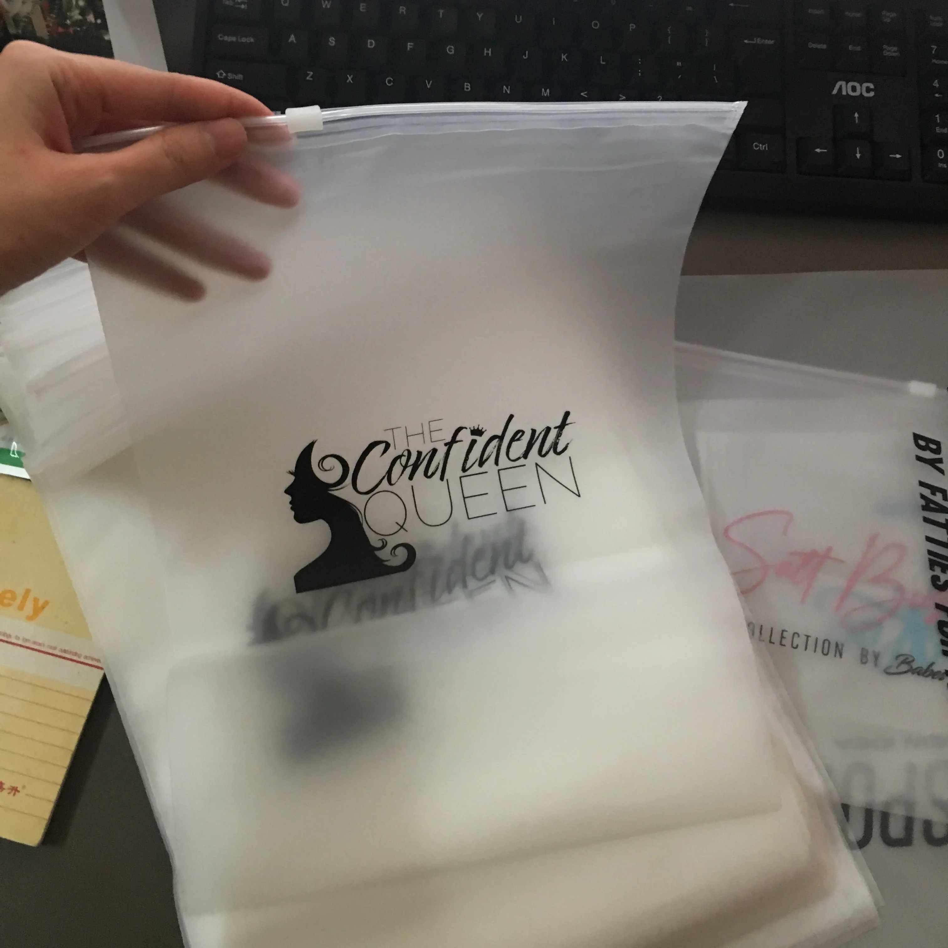 Hot Selling Product T Shirt Packing Zipper Bag Custom Own Logo Zipper Bag Frosted Plastic Packaging Bag
