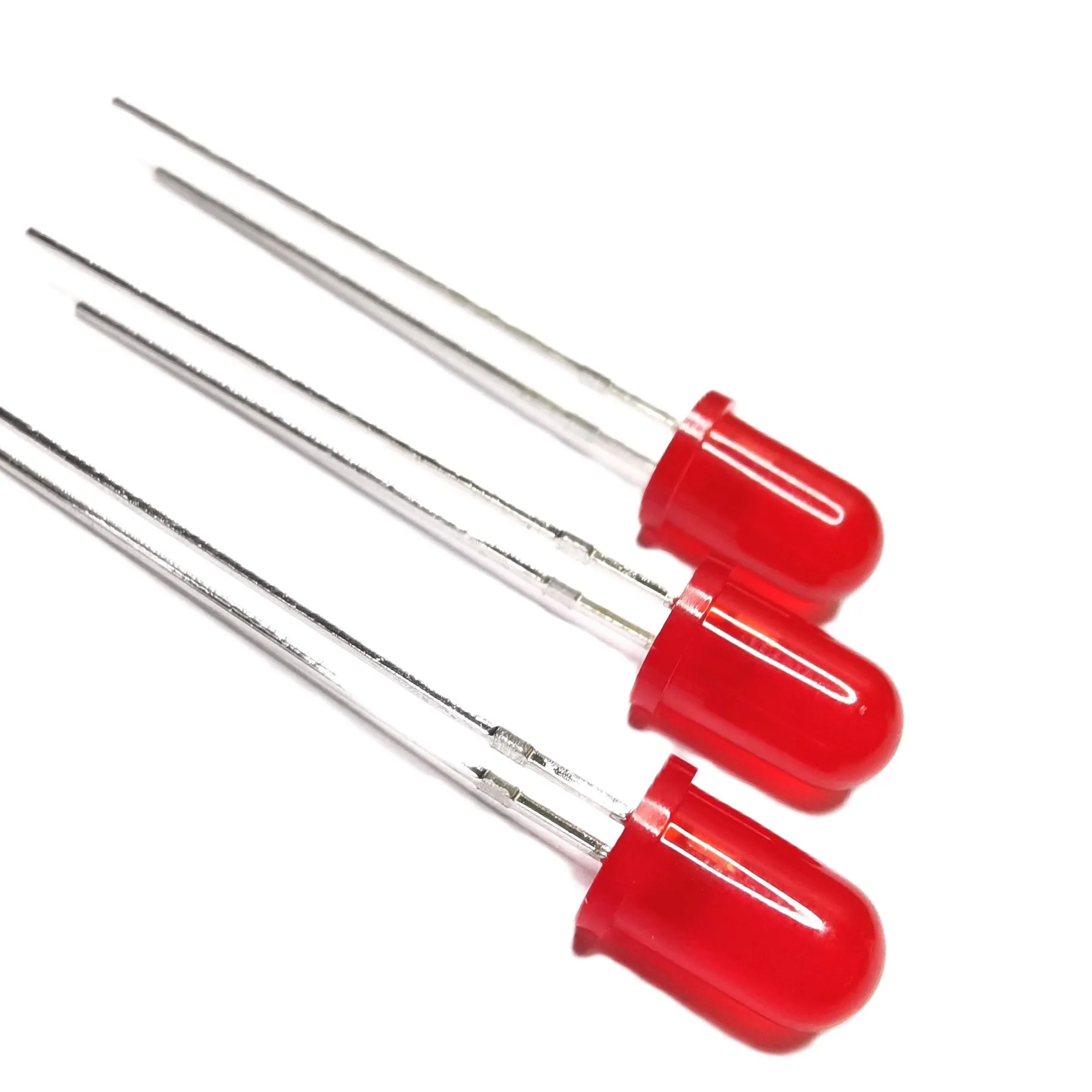 Manufacturer Offer Competitive Pricing 625nm Round Diffused Red Light 5mm Leds