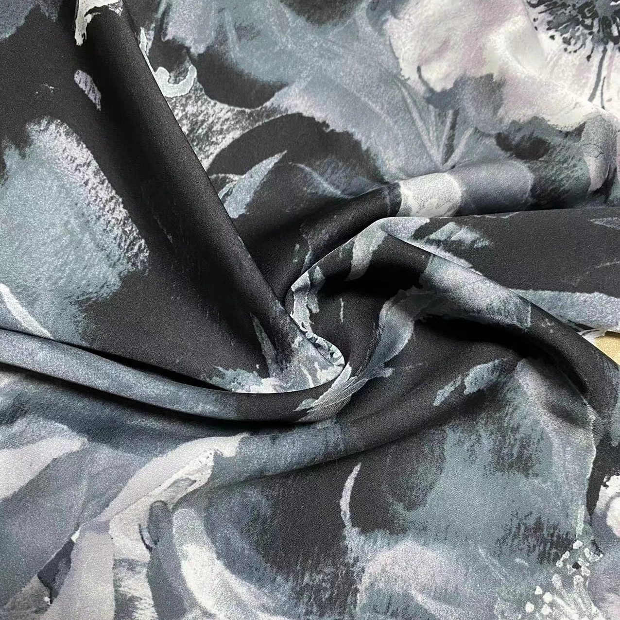 Ink painting style with digital printing fabric fashion design for spring clothes