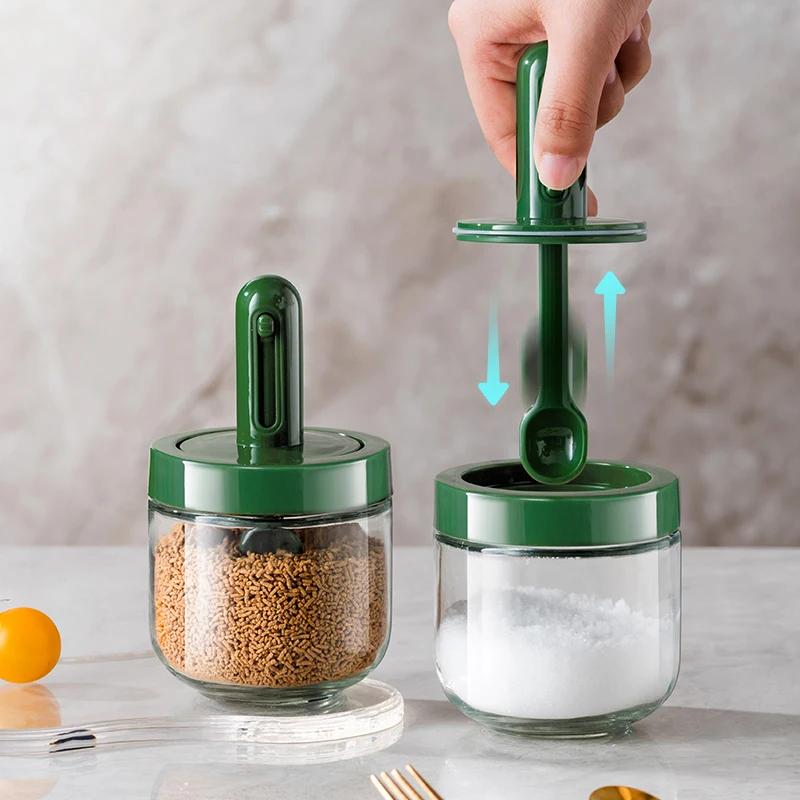 Pinmoo Clear Seasoning Salt Pepper Bottle Glass Shaker Bottle Jam Spice Jar Container with Spoon