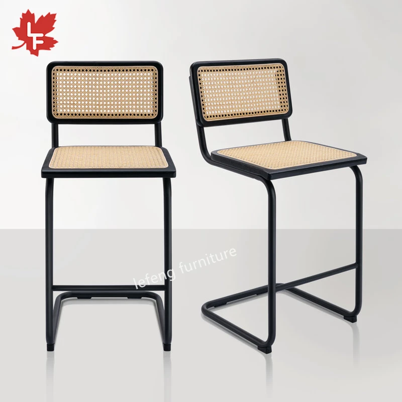 Домашний винтажный садовый деревянный тростниковый барный сидение металлические высокие черные ножки обеденный стул из натурального ротанга барные стулья cadeira