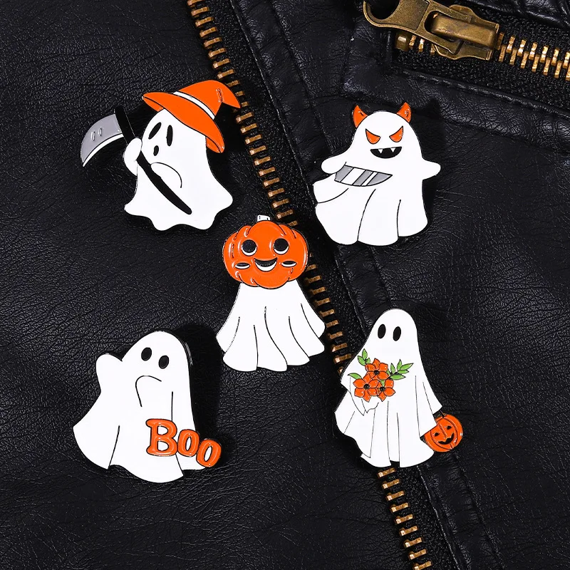 New Style Halloween series alloy brooch creative cartoon ghost knife shape anti slip buckle pin