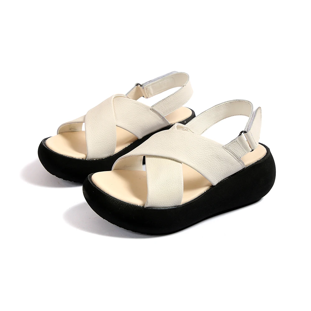 2021 genuine leather summer factory price classic popular nude flat sandals womens sandals