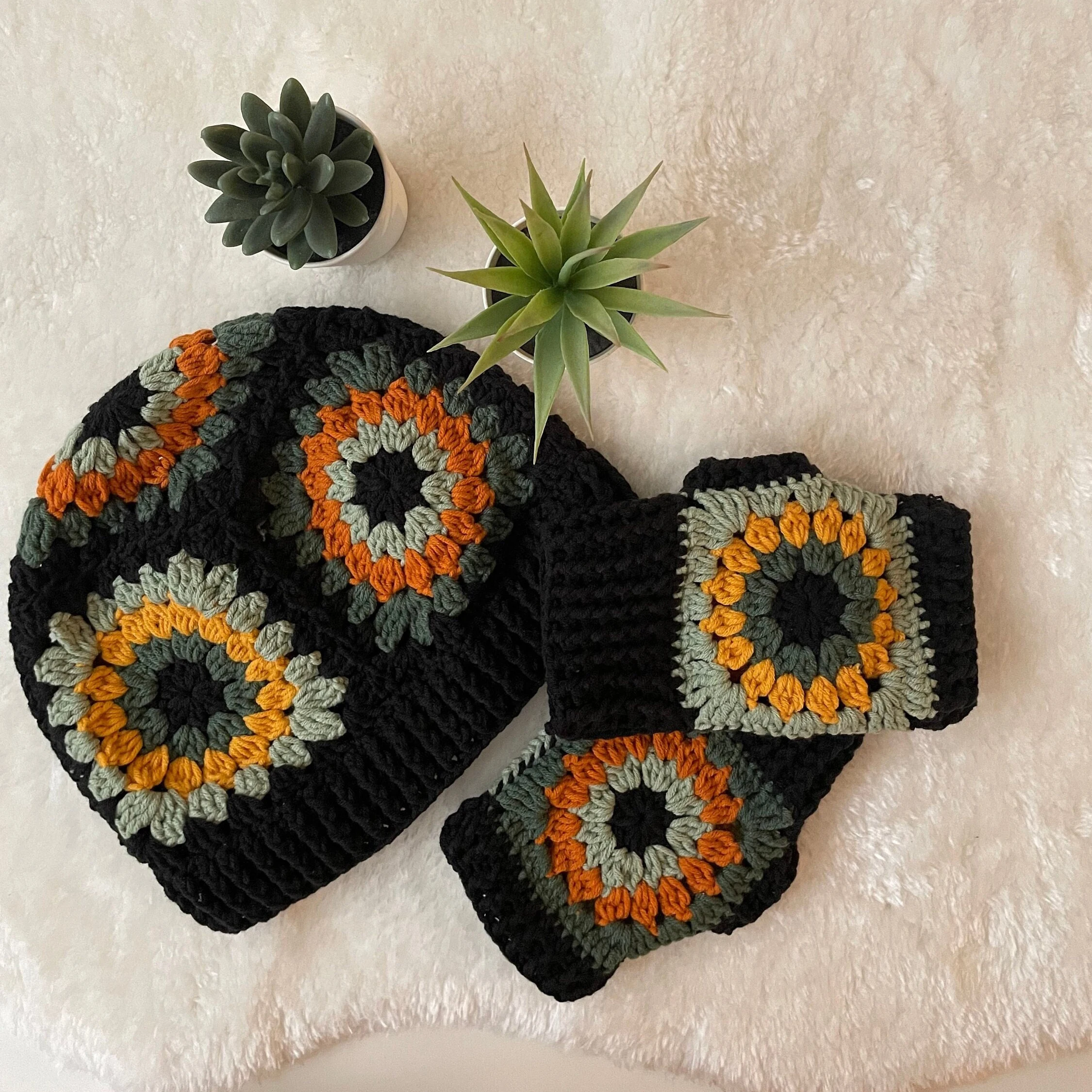 Crochet Winter Hat and Fingerless Gloves Knitted Winter Accesory Set Boho Retro Granny Square Crochet Accessory Gift For Her