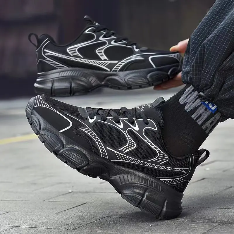 Wholesale OEM ODM Factory Personalized Branding Chunky Thick Sole Black Men Casual Running Shoes Design Custom Logo Men Shoes