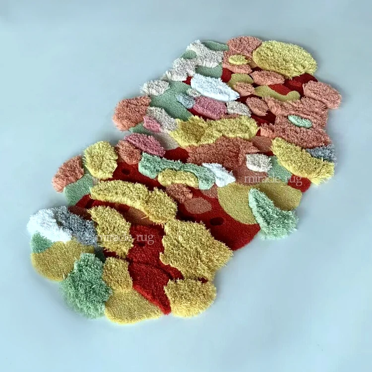 Коврики неправильной формы с абстрактным рисунком