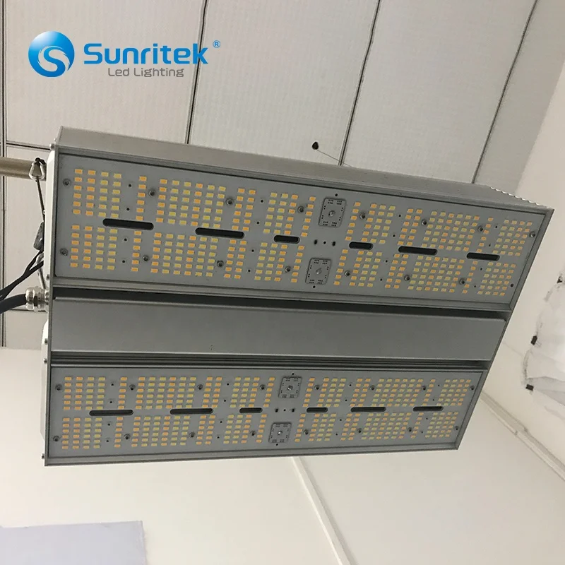 Wholesale 650W hydroponics Medical Vertical Farming Equipment 5-Years Warranty LED Grow Light For Indoor Plants