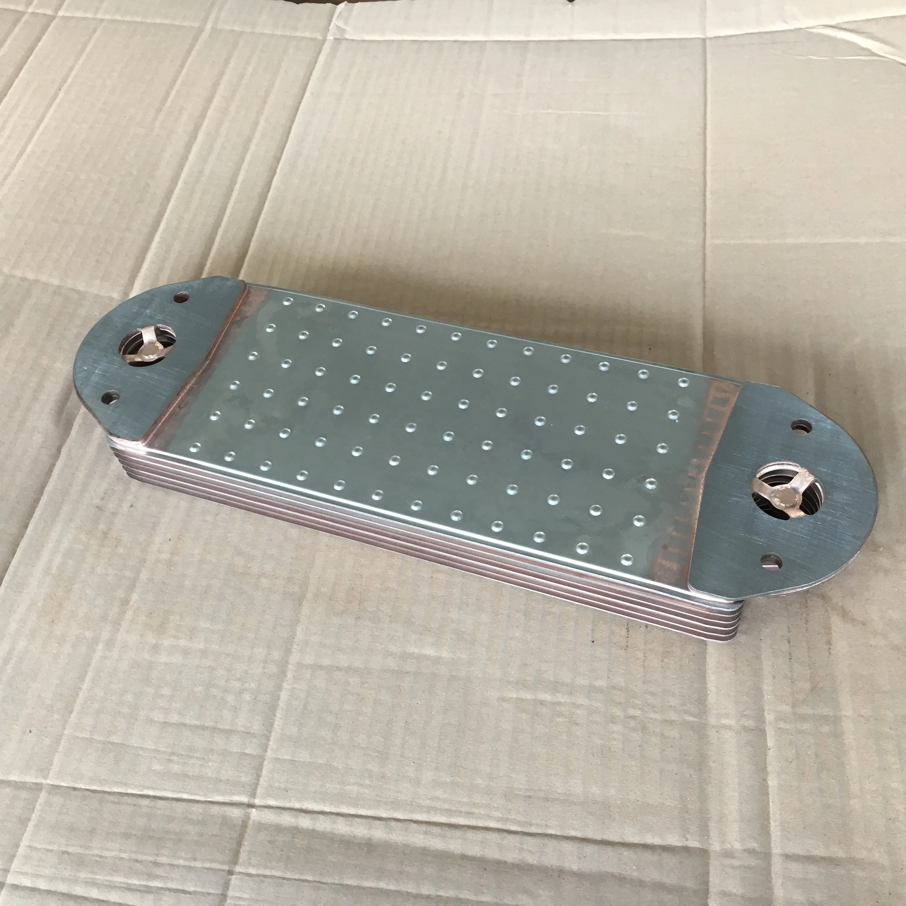 
20749399 oil cooler 90764 for volvo fh 02 