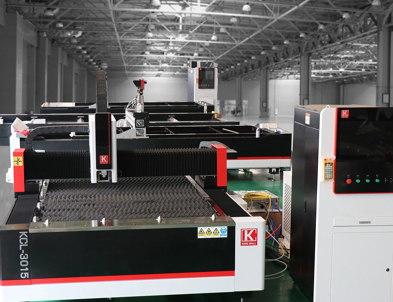 laser cutter Modern 9m Fiber Laser Cutting Machine for Precise Metal Prototype Fabrication