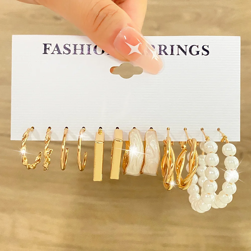 Wholesale Creative Vintage Card Earrings Set 12 Sets Gold Plated Alloy Love Pearl Lock Snake Butterfly Mushroom Lock Ear Buckle