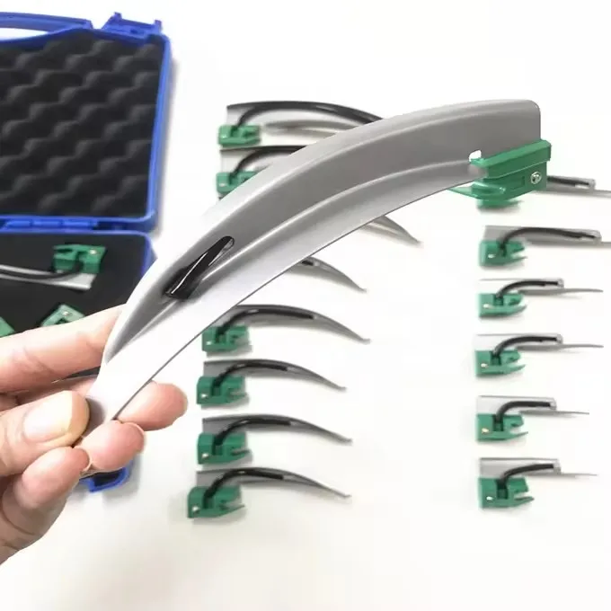 Laryngoscope set, a collection of laryngoscopes for infants, adolescents and adults