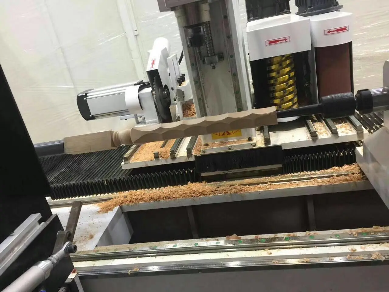 ST1530 4 four function wood lathe machine  automatic feeding  baluster columns making lathe machine