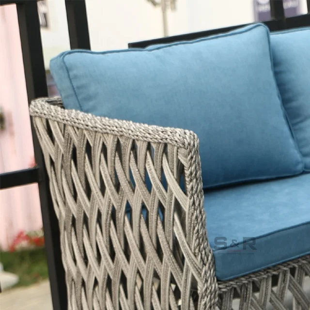 New classic comfort garden style outdoor garden furniture set rattan sofa with table