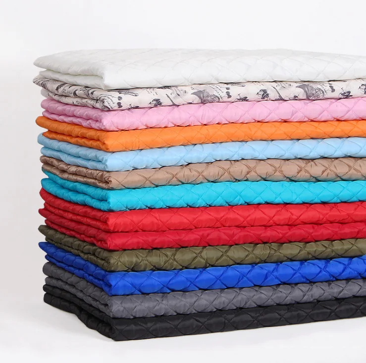 custom design quilted bag sewing waterproof quilted satin fabric for home textile