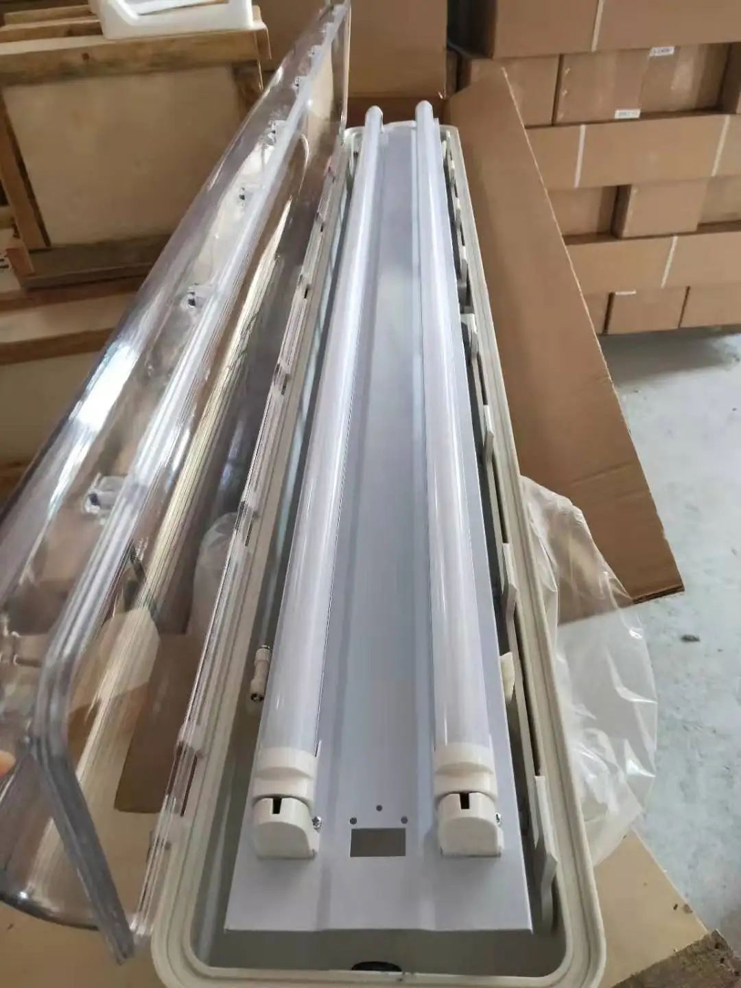 Factory price BYS 32W 4ft WF2 full plastic Explosion proof fluorescent lamp with LED tubes