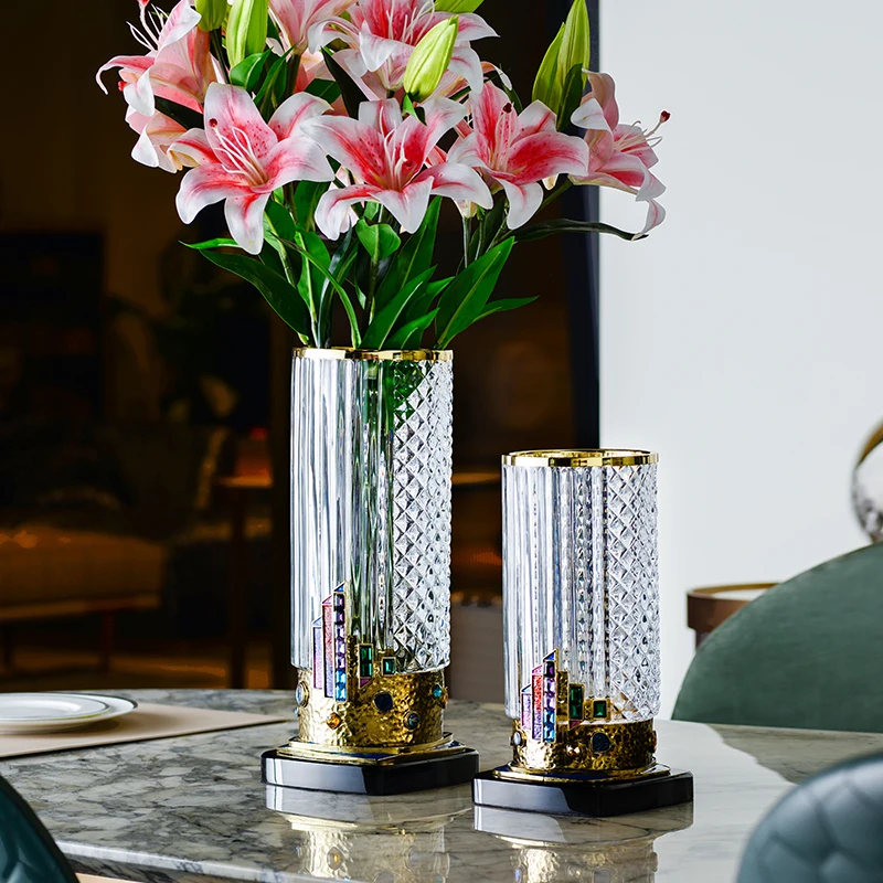 SANLOREN wholesale home decoration modern luxury creative decorative enamel Happy Time small glass crystal tabletop desk vase