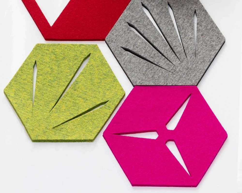 
Set of 6 Hexagon Felt Pin Board Self Adhesive Bulletin Memo Photo Boards Colorful Foam Wall Decorative Tiles with 6 Pushpins 