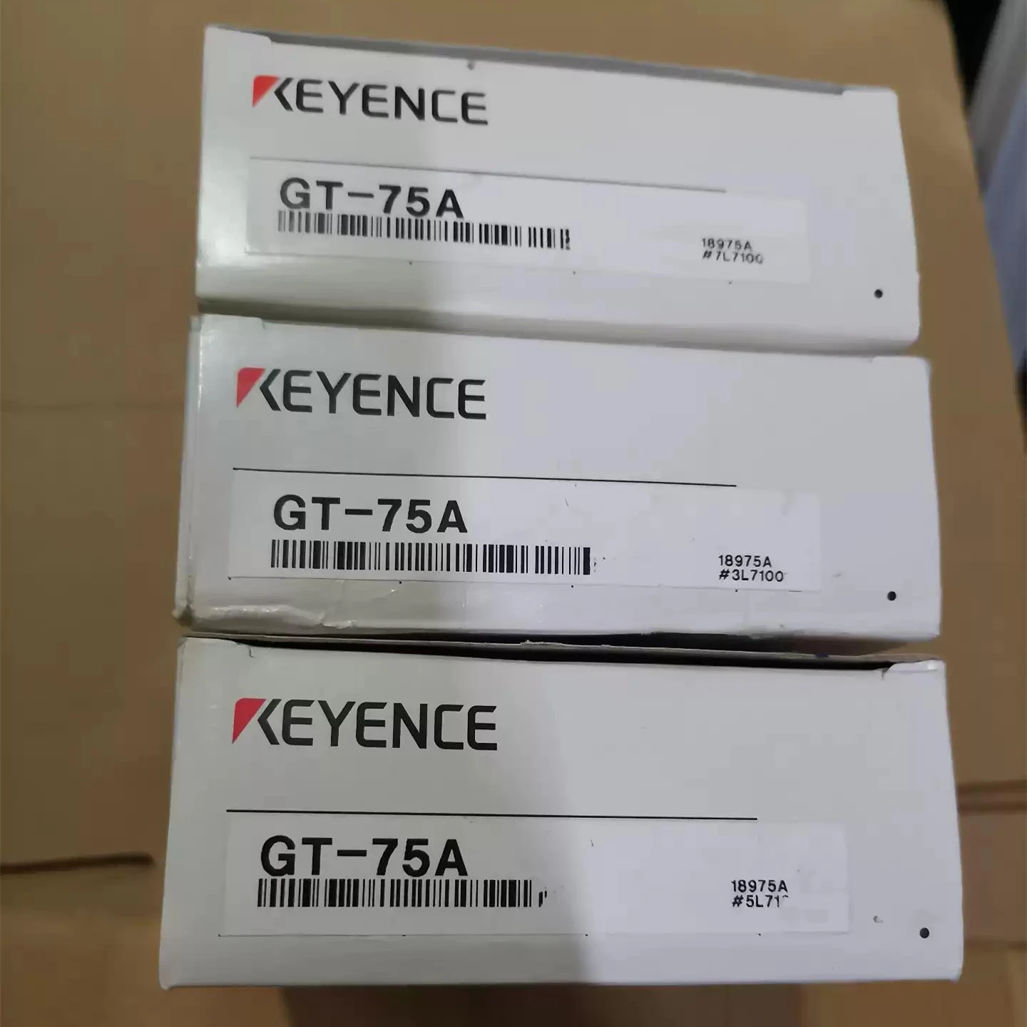 displacement sensor amplifier keyence GT-76A