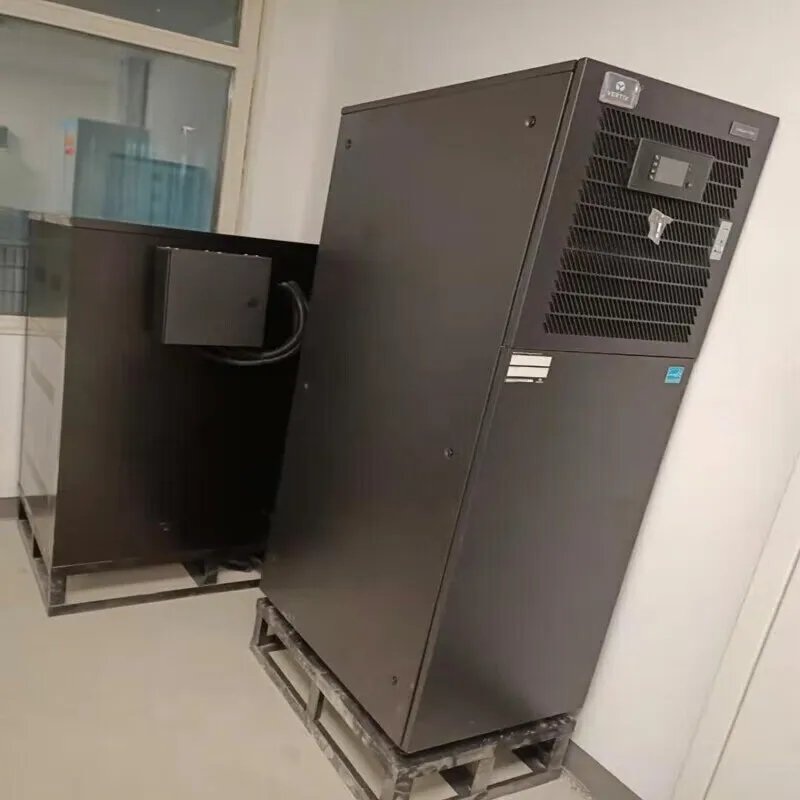 Vertiv EXS Series 30Kva High Frequency Online Three-Phase Ups Uninterruptible Power Supply Exs 30Kva Single Host