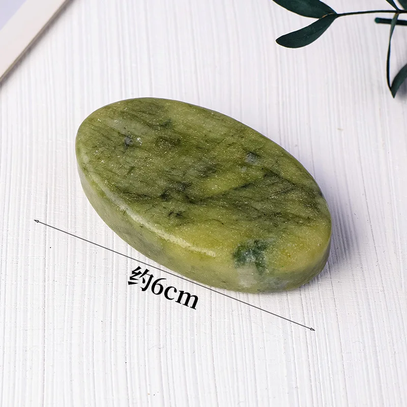 New Arrival Hot Sale Healing Stone Natural Crystal Green Jade Palm Stone Worry Stone Decorative Gift for Meditation