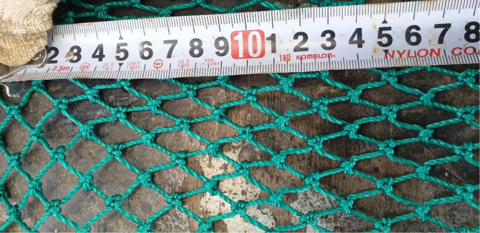 Anti-Jellyfish Net Barrier System 17 Meters X 4 Each Section HDPE Anti Jellyfish Diamond Mesh Type Fishing