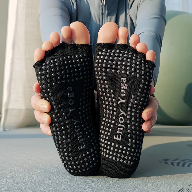 SHENGDE High Quality New Design Custom Invusible Yoga Sock Open Toe Yoga Socks