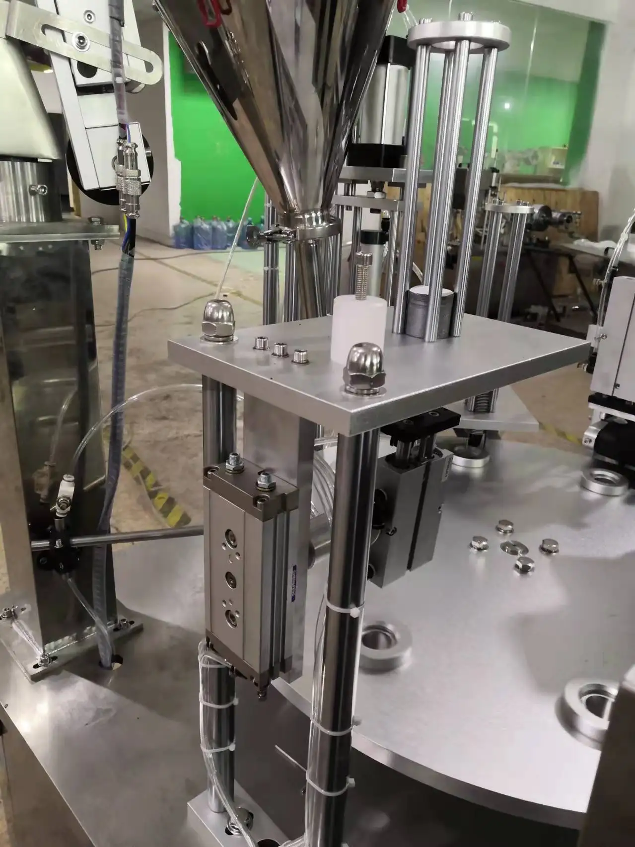 Hot Sell Multi-Function Packaging Automatic Nitrogen Nespresso Coffee Pod K Cup Rotary Type Filling And Sealing Machine