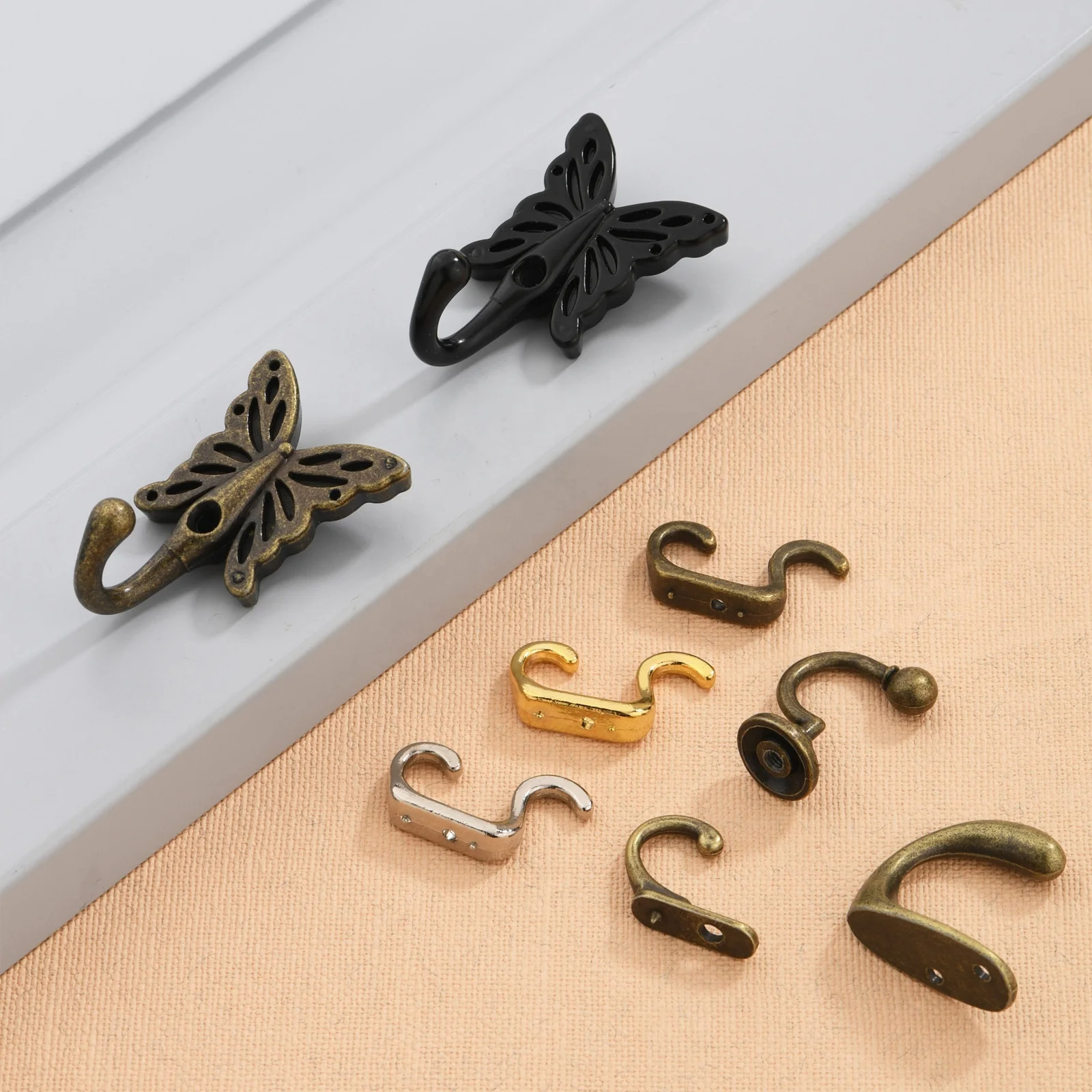 Elegant Vintage Butterfly Hook for Cabinets and Wardrobes - European Antique Style, Thickened Alloy
