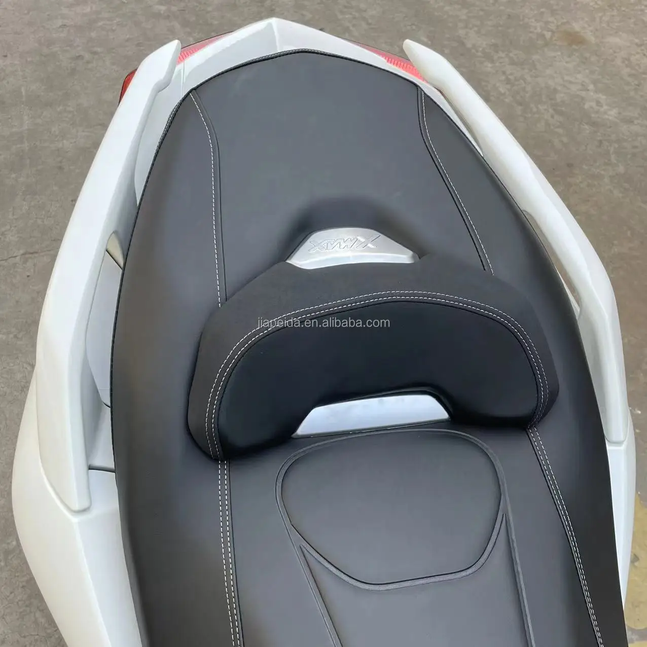 Modified Motorcycle Spare Parts xmax300 xmax250 xmax seat cushion mat pad adjustable backrest for yamaha xmax 250 300 2017-2022