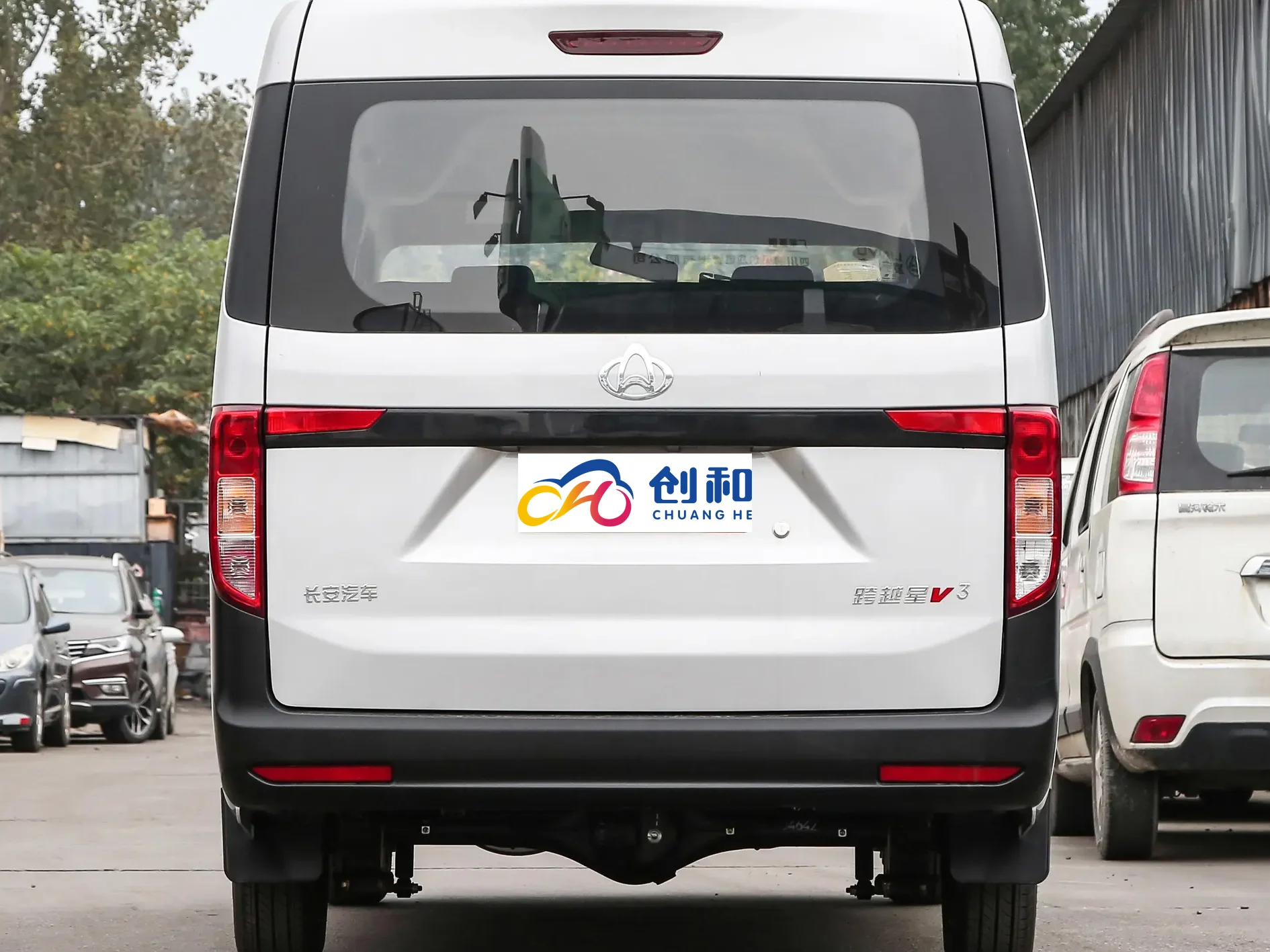 Новый мини-пассажирский фургон Changan Kuayue V3 многофункциональный электрический автомобиль