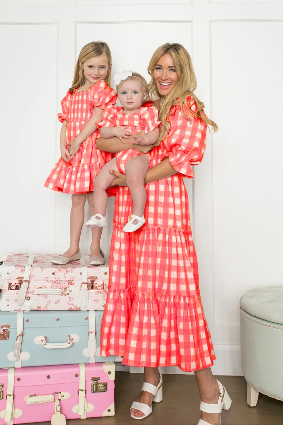 Индивидуальные одинаковые платья Yiyuan повседневные для мамы и я оптовая продажа семейные Макси-платья меня