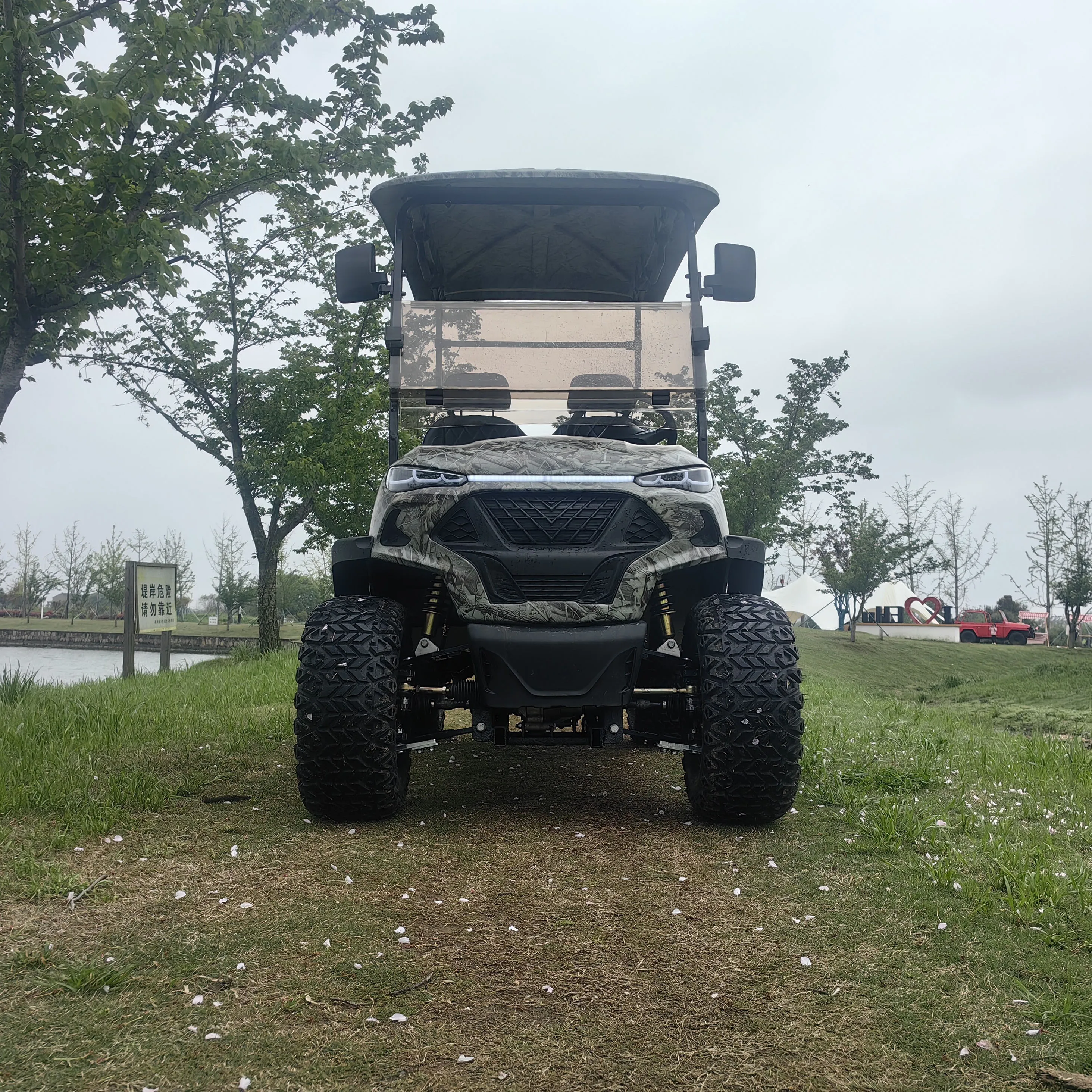 High Performance Electric UTV with AC Motor & 96V 152Ah Lithium Ion Battery Product Type UTV