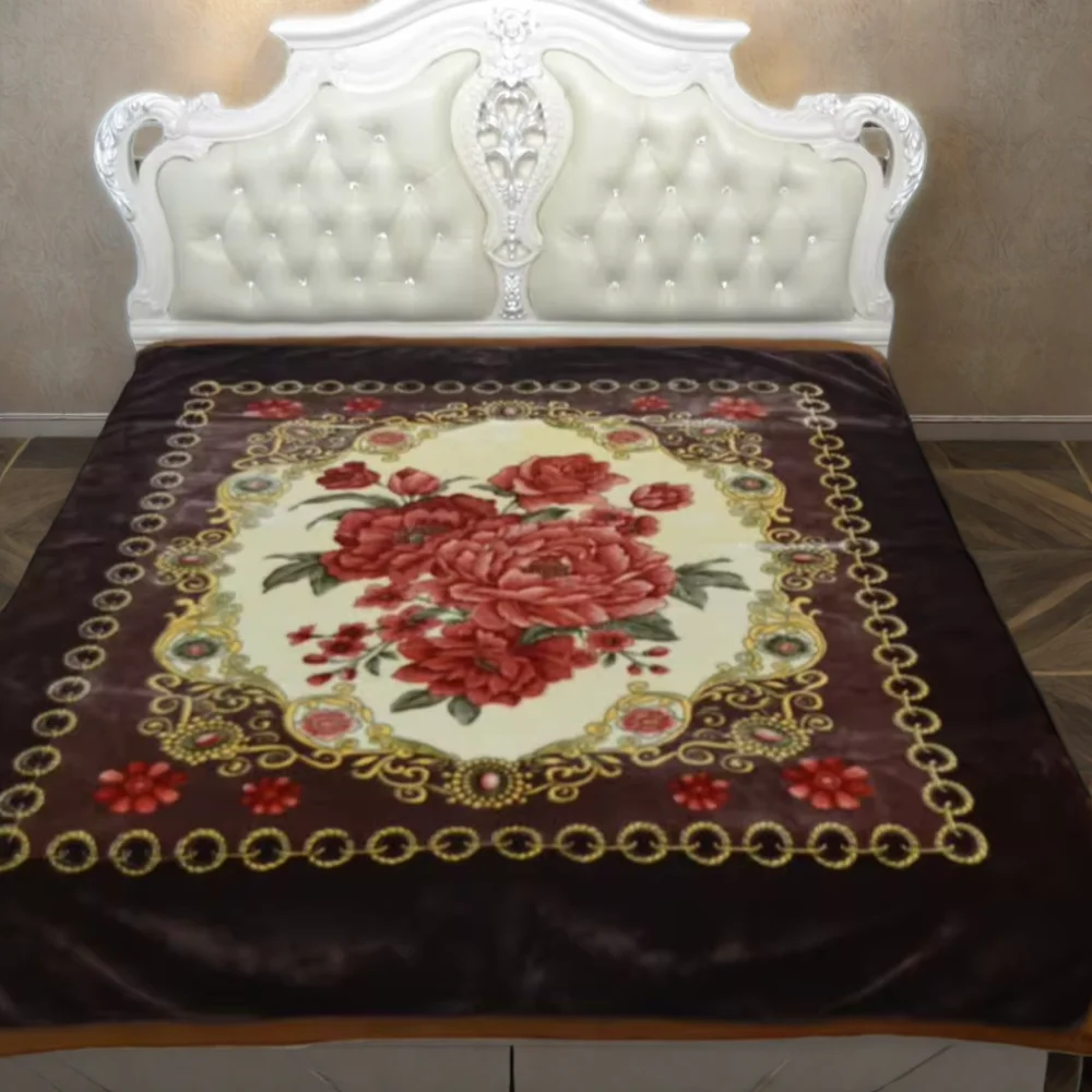 Wholesale Luxury Raschel Blankets Flannel Fleeced Material Warm Double Bed Polar Mink 8kg for Winter Cheap Plain Fluffy Blanket