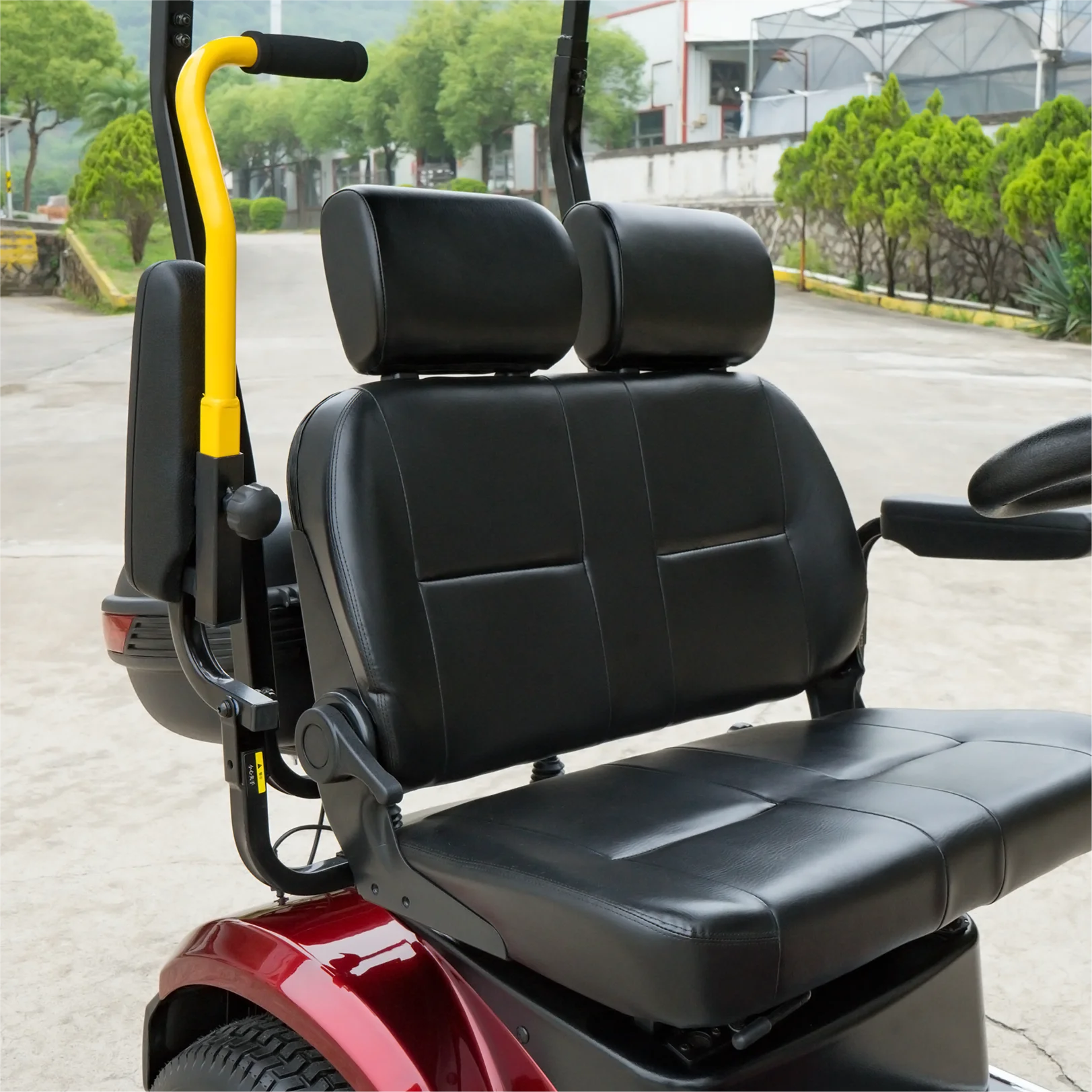 Oversized Space 2 Seats Disability Electric Powered 4 Wheel 2 Person Mobility Scooter Elderly With Roof