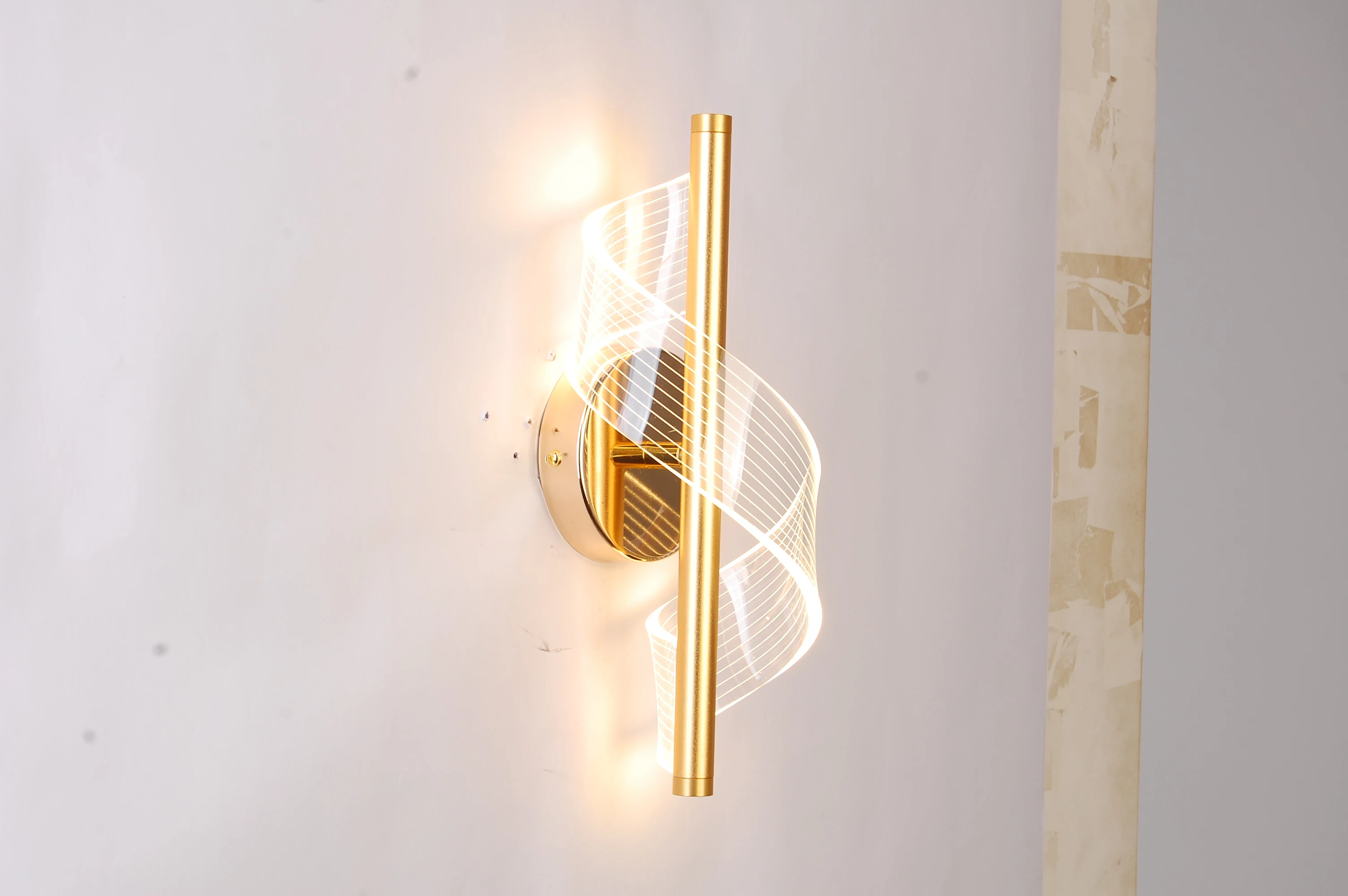 Lights for Home Wall Lamp With Rose Gold Color Lamp LED 8W Acrylic 3D light Shade