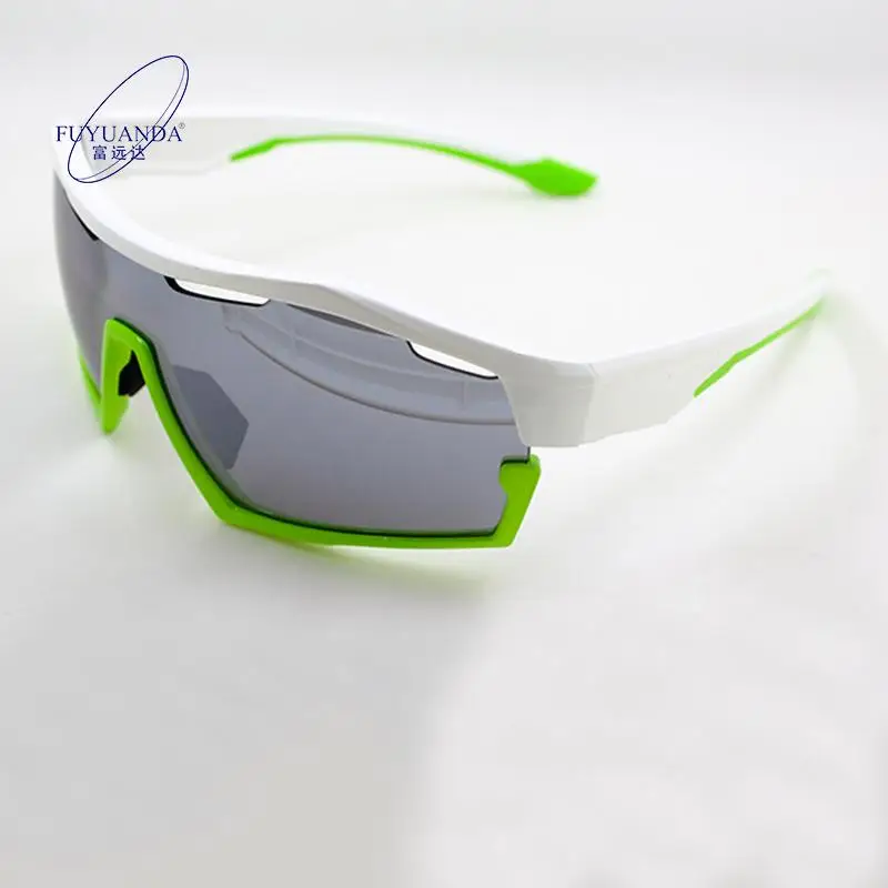 2024 New Design Unisex Sports Sunglasses Hot Selling UV400 TR90 Frame Cycling Sun Shade Glasses for Outdoor in Blue Black Purple