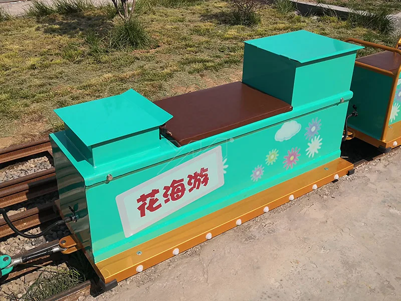 SanChuan Top Sale Battery Kids Mini Train Animal Electric Amusement Indoor Park Train
