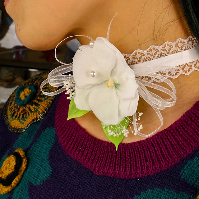 2024 Hot Wedding Corsage and Bride Hand Decor Wrist Flower Chocker for Bridesmaid Prom Party and Homecoming