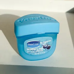 Fruity Lip Balm Men and Women Repair Lip Care Hydrating Moisturizing Anti-chapped  Private Label Lip Balm